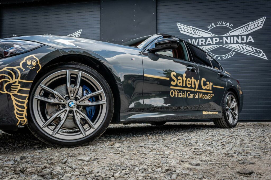 bmw 3 g20 safety car