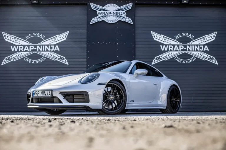 Porsche 911 Carrera4 GTS